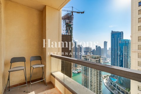 Apartmen di Jumeirah Beach Residence, Dubai, UAE 2 bilik tidur, 122.32909622 meter persegi № 662698 - foto 12