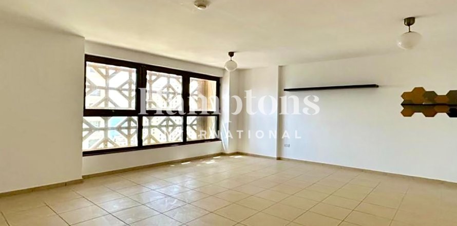 Jumeirah Beach Residence, Dubai, संयुक्त अरब अमीरात में अपार्टमेंट, 2 बेडरूम, 122.329 वर्ग मीटर, संख्या 662698