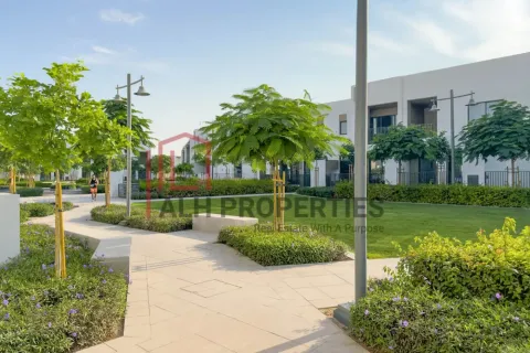 Shtëpi në qytet në Arabian Ranches 3, Dubai, Emiratet e Bashkuara Arabe 3 dhoma gjumi, 142 m2. № 690352 - Foto 2