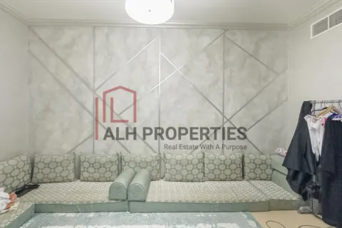 Vilë në The Springs, Dubai, Emiratet e Bashkuara Arabe 3 dhoma gjumi, 213 m2. № 690353 - Foto 5