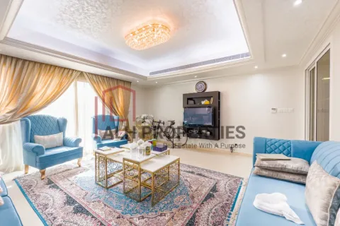 Vilë në The Springs, Dubai, Emiratet e Bashkuara Arabe 3 dhoma gjumi, 213 m2. № 690353 - Foto 2