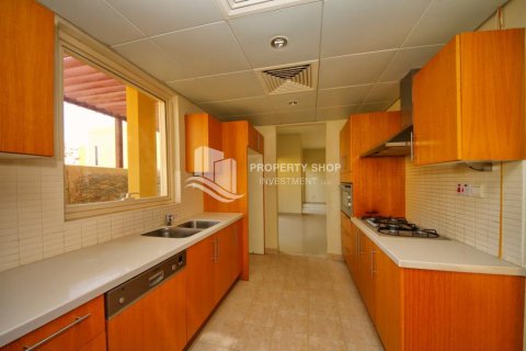 Вилла Al Raha Gardens, Абу-Даби, БАӘ-да 3 жатын бөлмелер, 360 м² № 716852 - фото 3