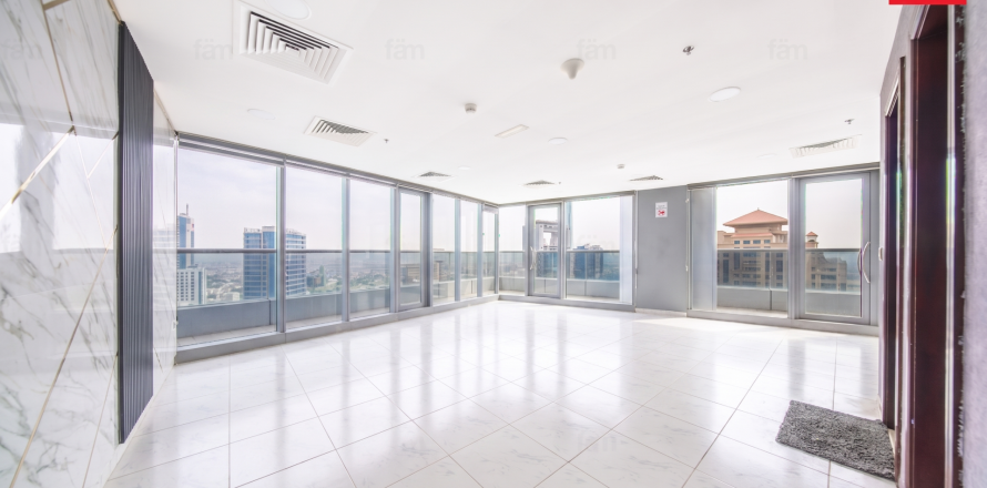Iroda itt: Dubai, EAE, 56.4 m², azonosító: 703859