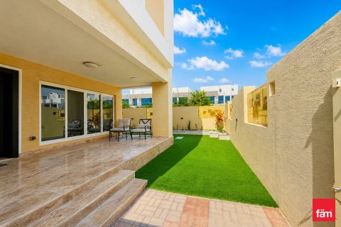 Al Furjan, Dubai, BAE’de satılık villa 5 yatak odası, 600 m&sup2; No 721844 - fotoğraf 17