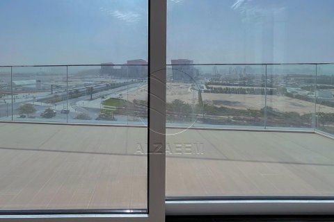 Apartment on the Yas Island, Abu Dhabi, UAE 2 bedrooms, 110 sq.m. № 615345 - photo 3