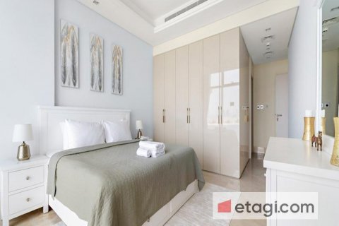 Apartment in Palm Jumeirah, Dubai, UAE 3 bedrooms, 161.4 sq.m. № 570273 - photo 21