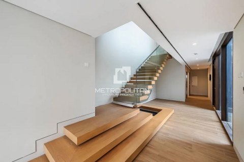 Vila di Jumeirah, Dubai, UEA 4 kamar tidur, 434 m2 nomor 592920 - foto 3