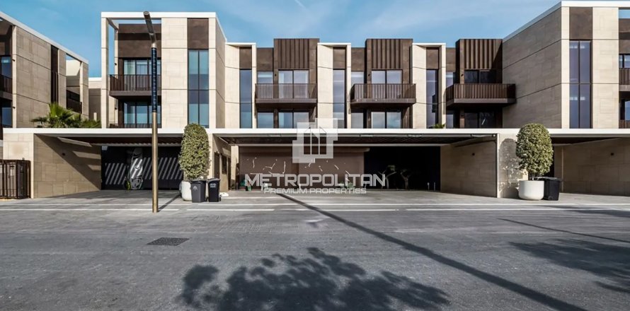 Vila di Jumeirah, Dubai, UEA 4 kamar tidur, 434 m2 nomor 592920