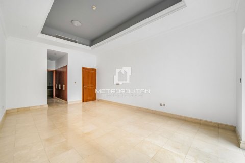 Townhouse in Palm Jumeirah, Dubai, UAE 3 bedrooms, 456 sq.m. № 592918 - photo 20