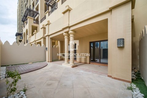 Townhouse in Palm Jumeirah, Dubai, UAE 3 bedrooms, 456 sq.m. № 592918 - photo 7
