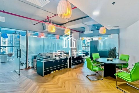 Zyrë në Barsha Heights (Tecom), Dubai, Emiratet e Bashkuara Arabe 164 m2. № 620309 - Foto 17