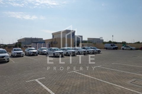 Warehouse in Dubai, UAE 7118 sq.m. № 620313 - photo 9