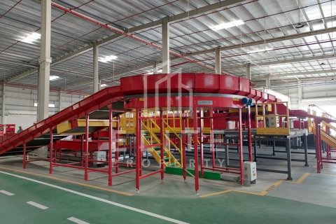 Warehouse in Dubai, UAE 7118 sq.m. № 620313 - photo 16