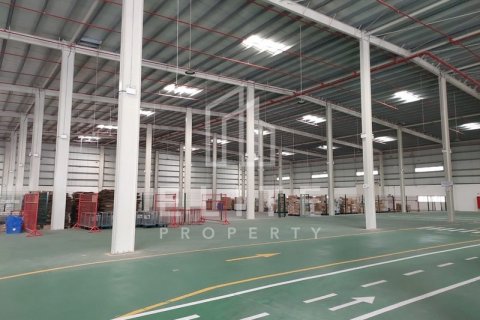 Warehouse in Dubai, UAE 7118 sq.m. № 620313 - photo 14