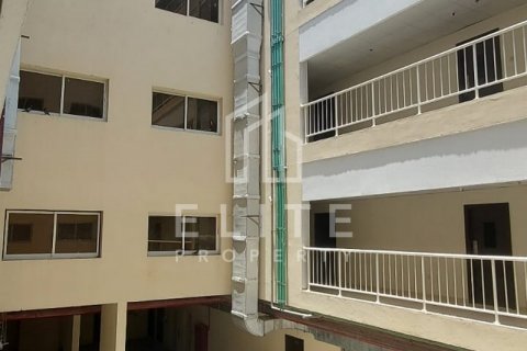 Staff Accommodation in Jebel Ali, Dubai, UAE 7061 sq.m. № 620311 - photo 4