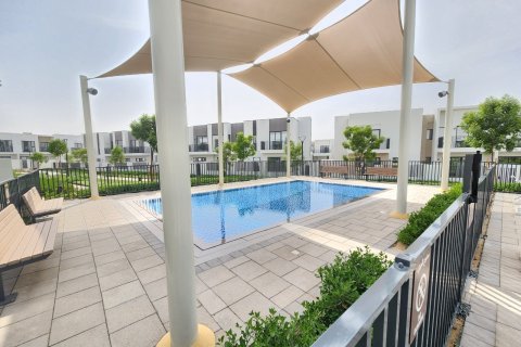 Vila u Dubai South (Dubai World Central), UAE 3 spavaćih soba, 151.04912964 m2 Br. 717880 - fotografija 19