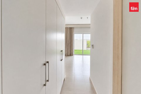 דירה להשכרה ב Dubai, איחוד האמירויות  3 חדרי שינה, 199 מ"ר, מספר 760497 - תמונה 8