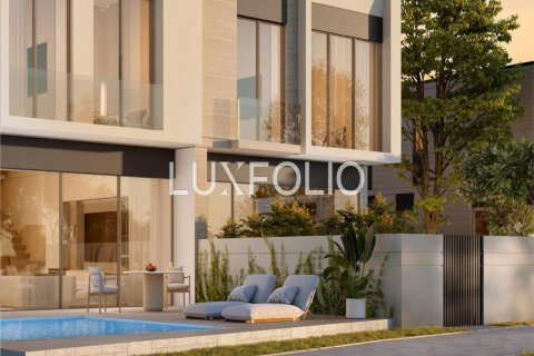 Vila v Jumeirah Golf Estates, Dubai, SAE 4 ložnice, 263 m² Č.: 627890 - fotografie 14