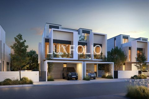 Vila v Jumeirah Golf Estates, Dubai, SAE 4 ložnice, 263 m² Č.: 627890 - fotografie 2