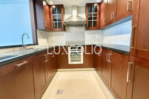 Apartment in Downtown Dubai (Downtown Burj Dubai), Dubai, UAE 2 bedrooms, 145 sq.m. № 627895 - photo 5