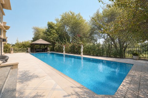 Villa sa Jumeirah Islands, Dubai, UAE 4 silid-tulugan, 987.84 sq.m. № 748850 - larawan 3