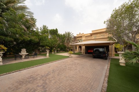 Villa in vendita a Jumeirah Islands, Dubai, EAU 4 camere da letto, 987.84 mq. № 748850 - foto 2
