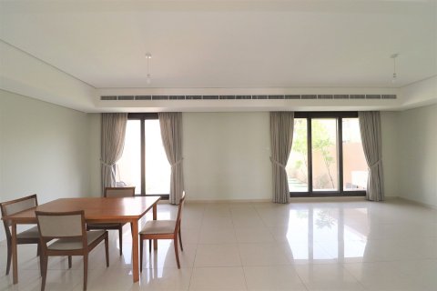 Villetta a schiera in vendita a Muwaileh Commercial, Sharjah, EAU 3 camere da letto, 243.22 mq. № 764175 - foto 9