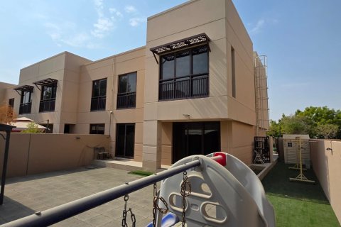 Villetta a schiera in vendita a Muwaileh Commercial, Sharjah, EAU 3 camere da letto, 243.22 mq. № 764175 - foto 24
