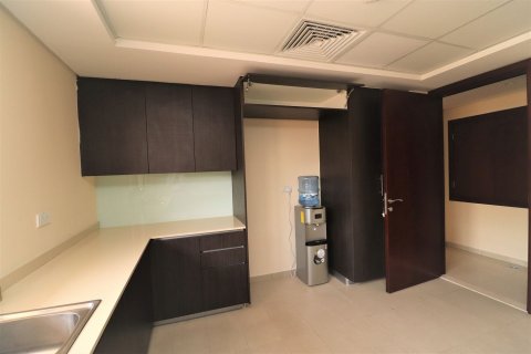 Villetta a schiera in vendita a Muwaileh Commercial, Sharjah, EAU 3 camere da letto, 243.22 mq. № 764175 - foto 7