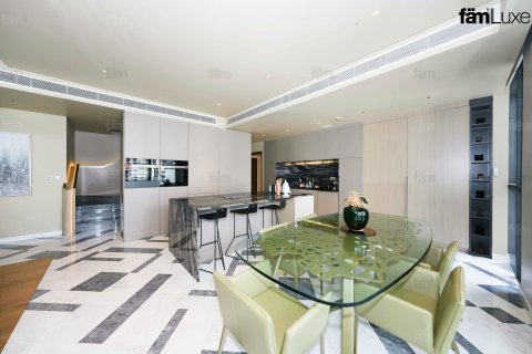 Apartment in Al Wasl, Dubai, UAE 4 bedrooms, 266.7 sq.m. № 662304 - photo 6