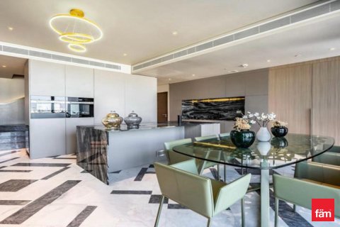 Lakás itt: Al Wasl, Dubai, EAE, 4 hálószoba, 266.7 m², azonosító: 662304 - fénykép 1