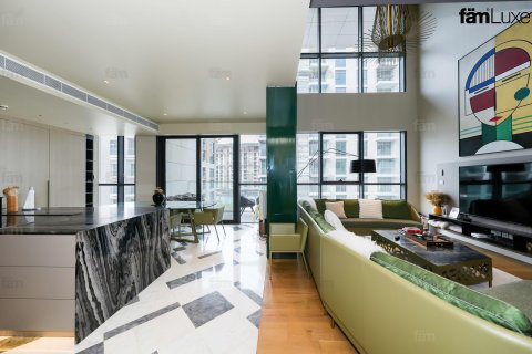 Wohnung in Al Wasl, Dubai, VAE: 4 Schlafzimmer, 266.7 m2 Nr. 662304