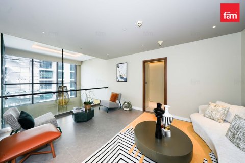 Appartement te huur in Al Wasl, Dubai, VAE 4 slaapkamers, 266.7 vr.m., nr 662304 - foto 9