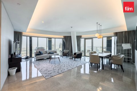 Apartment til salg i Dubai, UAE 2 soveværelser, 137.7 kvm № 662303 - foto 2