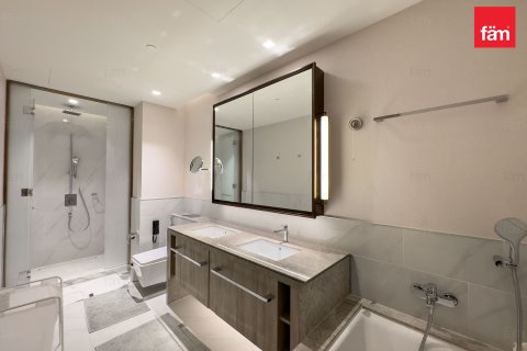 Apartment til salg i Dubai, UAE 2 soveværelser, 137.7 kvm № 662303 - foto 11