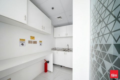 Escritório para arrendamento em Business Bay, Dubai, EAU 213.4 m2 № 662353 - foto 8