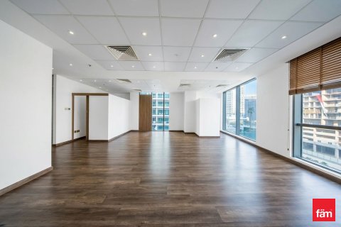 Escritório para arrendamento em Business Bay, Dubai, EAU 213.4 m2 № 662353 - foto 3
