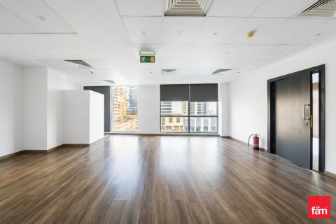 Escritório para arrendamento em Business Bay, Dubai, EAU 213.4 m2 № 662353 - foto 2