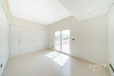 Vilă de închiriat în Meadows, Dubai, EAU 3 dormitoare, 155 mp.  №738355 - poză 14