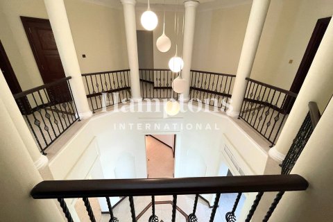 Villa para arrendamento em Palm Jumeirah, Dubai, EAU 5 quartos, 520.25680000 m2 № 651243 - foto 16
