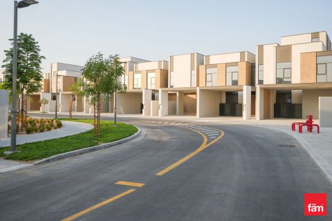 Βίλα σε Dubai, ΗΑΕ 3 υπνοδωμάτια, 206 τ.μ. Αρ. 710145 - φωτογραφία 4