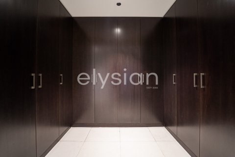 Apartment in Palm Jumeirah, Dubai, UAE 3 bedrooms, 219 sq.m. № 600244 - photo 16