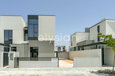 Vila u gradu Al Furjan, Dubai, UAE 4 spavaće sobe, 338 m2 Br. 600247 - Slika 3