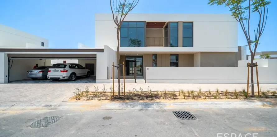 Villa in Al Furjan, Dubai, VAE: 5 Schlafzimmer, 473 m2 Nr. 649787