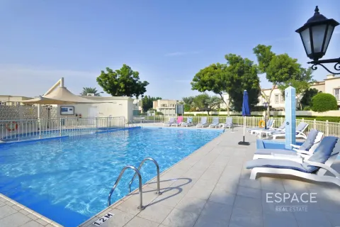 Villa zum Verkauf in The Springs, Dubai, VAE 2 Schlafzimmer, 167 m2 Nr. 649783 - Foto 17