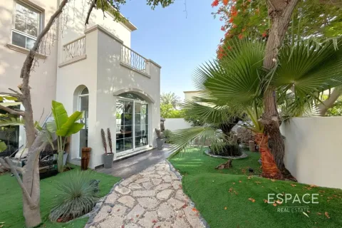 Villa zum Verkauf in The Springs, Dubai, VAE 2 Schlafzimmer, 167 m2 Nr. 649783 - Foto 1