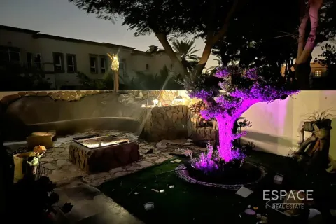 Villa zum Verkauf in The Springs, Dubai, VAE 2 Schlafzimmer, 167 m2 Nr. 649783 - Foto 14