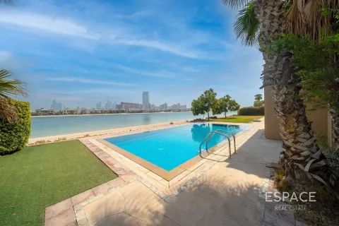 Vila di Palm Jumeirah, Dubai, UEA 6 kamar tidur, 650 m2 nomor 649788 - foto 17