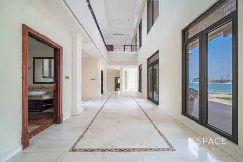 Vila di Palm Jumeirah, Dubai, UEA 6 kamar tidur, 650 m2 nomor 649788 - foto 4