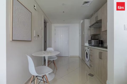 Apartment in Palm Jumeirah, Dubai, UAE 32.5 sq.m. № 610410 - photo 7